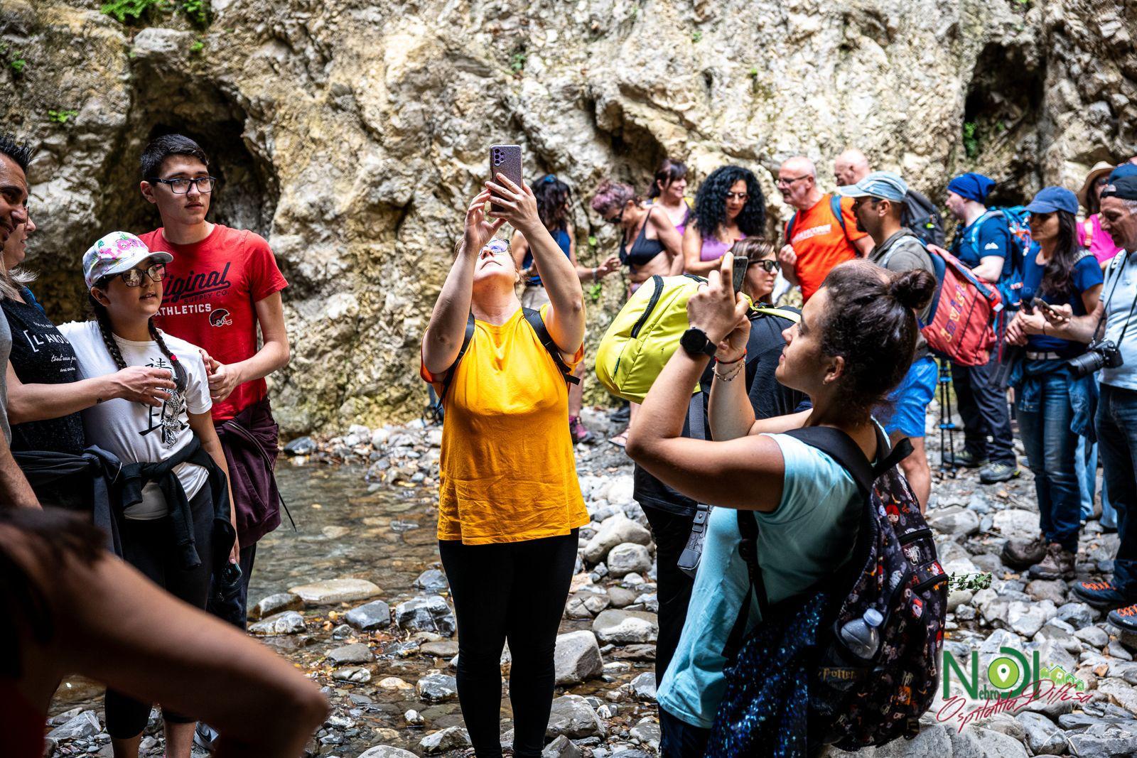 Nebrodi Ospitalità Diffusa, grande successo per la due giorni di trekking, sindaco Grasso (Capri Leone): “Oltre 300 iscritti. Ci saranno tante altre novità durante l’anno”