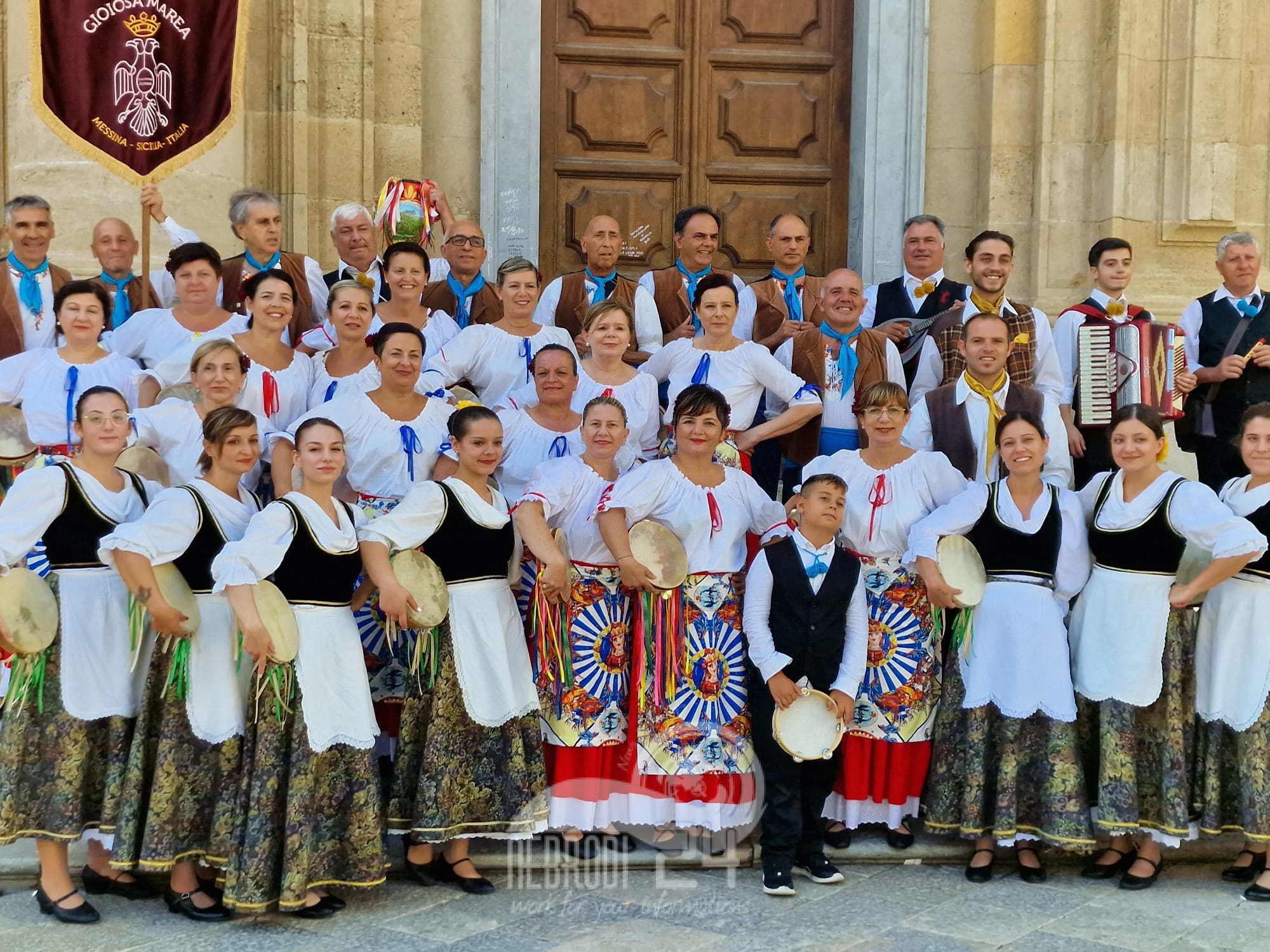 Piedimonte Etneo – Presente il Gruppo Folklorico “Il Meliuso” di Gioiosa Marea alla XXVI edizione della “Festa della Vendemmia”